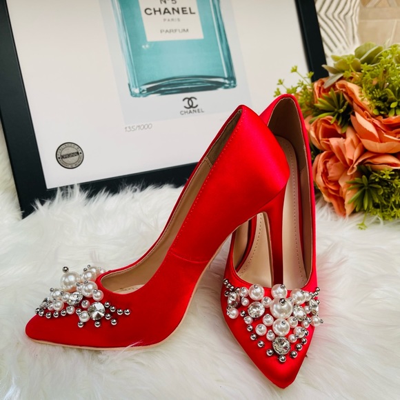 Embellished Red Satin Heel - Picture 3 of 9